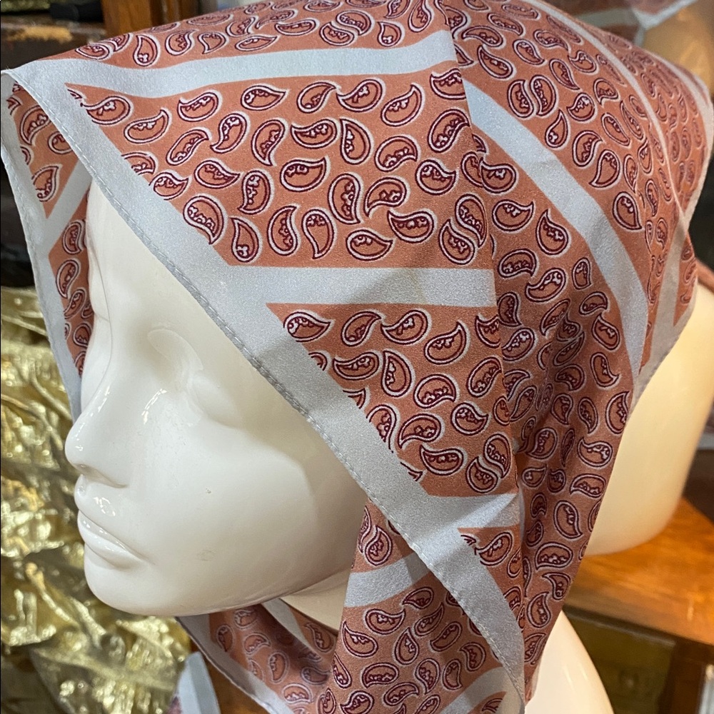 Lightweight Pink Paisley Scarf - Women Accessories 54 x 14 inch 100 % Polyester - Picture 2 of 4